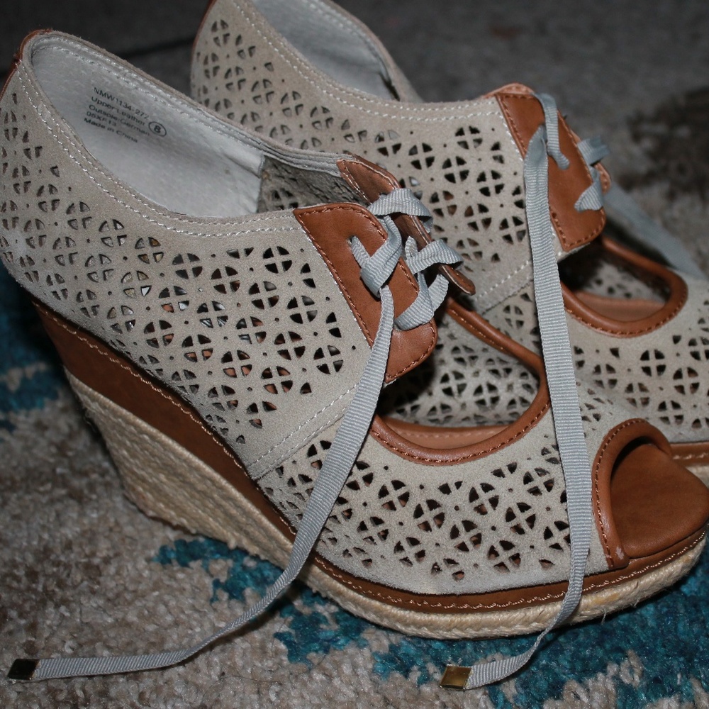 Tan/Beige Perforated Suede Lace up Wedges w/Gold